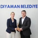 ADIYAMAN (PERRE) - Şeriban ÖZÇAKMAK - Adıyaman Belediye Başkanı Abdurrahman Tutdere, Sanayi ve Teknoloji İl Müdürü Aydın Çavana ile Alman Uluslararası İş Birliği Kurumu (GIZ) heyetini ağırladı.
