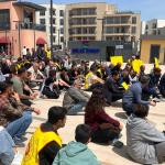 ADIYAMAN (PERRE) - Berfin GÜRBÜZ- Şeriban ÖZÇAKMAK- Eğitim Sen Adıyaman Şubesi, Şanlıurfa Siverek ve Kahramanmaraş'ta yaşanan okul saldırılarına tepki göstermek için basın açıklaması yapıp oturma eylemi gerçekleştirdi.