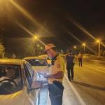 ADIYAMAN (PHA) - Adıyaman’ın Gölbaşı ilçesinde, halkın huzur ve güvenliğini sağlamak amacıyla polis ekipleri tarafından şok uygulama gerçekleştirildi.