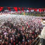 BALIKESİR (PHA) - Gülbahar SÜNGÜ - Cumhuriyet Halk Partisi (CHP) Genel Başkanı Özgür Özel, Milliyetçi Hareket Partisi (MHP) Genel Başkanı Devlet Bahçeli’nin sert açıklamalarına yanıt verdi.