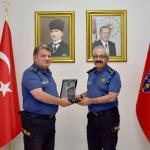 ADIYAMAN (PHA) - Adıyaman İl Emniyet Müdürlüğü kadrosunda görev yaparken görev süresini tamamlayarak il dışına tayin olan rütbeli personeller için veda töreni düzenlendi.