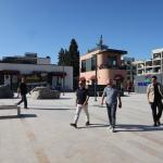 ADIYAMAN (PHA) - Adıyaman’ın şehir estetiğine ve sosyal yaşamına büyük katkı sağlayacak Kent Meydanı Projesi tüm hızıyla devam ediyor.