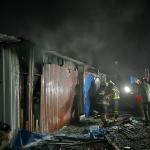ADIYAMAN (PHA) - Fatma Didar YILDIRIM - Adıyaman’da depremzedelerin barındığı K19 Konteyner Kent’te meydana gelen yangın, kısa süreli paniğe neden oldu.