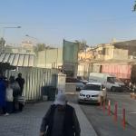 ADIYAMAN (PERRE) - Mustafa İLİK - Adıyaman'da depremin üzerinden üç yıl geçmesine rağmen tarihi Ulu Cami'de süren tadilat çalışmaları nedeniyle oluşan yoğun toz, çevredeki esnaf ve vatandaşların tepkisine neden oldu.