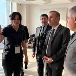 ADIYAMAN (PERRE) - Adıyaman Eğitim ve Araştırma Hastanesi Kadın Doğum ve Çocuk Hastalıkları servisinde, Adıyaman Üniversitesi (ADYÜ) Şiir Dinletisi Topluluğu tarafından ÜNİDES kapsamında hayata geçirilen "Şiirle İyileşen...