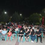 ADIYAMAN (PHA) - Şeriban ÖZÇAKMAK – Adıyaman Belediyesi’nin gerçekleştirdiği organizasyonla Eğriçay Parkı’nda buluşan Adıyamanlılar, 2025 Avrupa Basketbol Şampiyonası’nın (EuroBasket 2025) galibiyetini tek yürek olarak y...