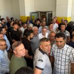 ADIYAMAN (PHA) - Murat KAYIŞ – Diyarbakır’ın Eğil ilçesinde sağlık çalışanlarını taşıyan minibüsün devrilmesi sonucu yaşamını yitiren Psikolog Meryem Ege ile Hemşire Gülşen Ayğün, memleketleri Adıyaman’da gözyaşları aras...