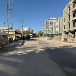 ADIYAMAN (PHA) - Şeriban ÖZÇAKMAK – Adıyaman’da Siteler Mahallesi Kavi Yolu üzerinde bulunan rögar kapağı tehlike saçıyor.