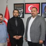 ADIYAMAN (PHA) - Mustafa TEKİN – Anahtar Parti Adıyaman İl Başkanlığı’nda düzenlenen törenle, Besni İlçe Başkanlığı görevine Ziraat Mühendisi ve Sanayici Ahmet Tevfik Dayan atandı.