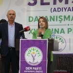 ADIYAMAN (PERRE) - (Şeriban ÖZÇAKMAK) - DEM Parti Eş Genel Başkanı Tülay Hatimoğulları, Adıyaman'da partisinin il örgütü tarafından düzenlenen dayanışma yemeğinde yaptığı konuşmada deprem sonrası sorunlar, tütün üreticil...