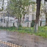 ADIYAMAN (PERRE) - Sibel TURAN-Adıyaman'da İl genelinde dün akşam saatlerinden itibaren etkisini artıran sağanak yağış, hayatı olumsuz etkiledi.