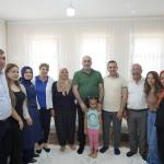 ADIYAMAN (PHA) - Şeriban ÖZÇAKMAK - AK Parti Adıyaman Milletvekili Hüseyin Özhan, Gölbaşı ilçesinde deprem sonrası yeniden yapılanma ve iyileştirme çalışmalarını yerinde inceleyerek vatandaşlarla bir araya geldi.