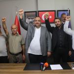 ADIYAMAN (PHA) - Mustafa TEKİN – Anahtar Parti Adıyaman İl Başkanlığı’nda düzenlenen törenle, Besni İlçe Başkanlığı görevine Ziraat Mühendisi ve Sanayici Ahmet Tevfik Dayan atandı.