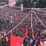 ANKARA (PHA) - CHP Genel Başkanı Özgür Özel, partisinin Ankara Tandoğan Meydanı’nda düzenlediği “Vesayet Değil Siyaset!