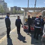 ADIYAMAN (PERRE) - Şeriban ÖZÇAKMAK - Adıyaman Belediyesi Zabıta ekipleri, kent merkezinde kaldırım işgalleri ve gıda işletmelerine yönelik denetimlerini sıklaştırdı.