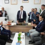 ADIYAMAN (PERRE) - Şeriban ÖZÇAKMAK - Adıyaman Belediyesi tarafından Yeşilyurt Mahallesi'ne kazandırılan muhtar evi ile afet lojistik odası düzenlenen törenle hizmete açıldı.