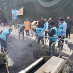 ADIYAMAN (PERRE) - Şeriban ÖZÇAKMAK - Adıyaman Belediyesi, kentin en işlek noktalarından biri olan Gölbaşı Caddesi'nde ulaşım standartlarını yükseltmek amacıyla hafta sonu da çalışmalarını aralıksız sürdürüyor.