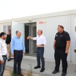 ADIYAMAN (PHA) - Adıyaman’da, 6 Şubat’ta yaşanan ve “Asrın Felaketi” olarak nitelendirilen depremler sonrası afetzedelerin barınma ihtiyacını karşılamak üzere kurulan konteyner kentlerde boşaltma işlemleri başladı.