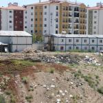 ADIYAMAN (PERRE) - Şeriban ÖZÇAKMAK-Berfin GÜRBÜZ - Adıyaman'ın Alitaşı Mahallesi'nde bulunan tarihi Çırçır Deresi çevresinde yaşayan vatandaşlar ve mahalle muhtarlığı, bölgede yıllardır devam eden çevre kirliliği, moloz...
