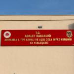 ADIYAMAN (PERRE) - (Murat KAYIŞ) - Adıyaman L Tipi Kapalı/Açık Ceza İnfaz Kurumu bünyesinde kurulan Tarım Mükemmeliyet Merkezi, yalnızca modern bir tarımsal üretim tesisi değil; aynı zamanda hükümlülerin meslek edinerek...