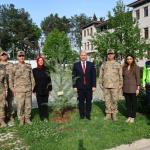 ADIYAMAN (PERRE) - Şeriban ÖZÇAKMAK - Cumhurbaşkanlığı Kararnamesi ile Adıyaman Valiliği görevine atanan Adıyaman Valisi Abdullah Küçük, göreve başlamasının ardından kurum ziyaretleri kapsamında İl Jandarma Komutanlığı'n...