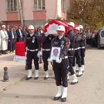 ADIYAMAN (PERRE) - Şeriban ÖZÇAKMAK - Adıyaman'ın Besni ilçesinde görev yapan polis memuru Talip Mermer (36), geçirdiği rahatsızlık sonucu tedavi gördüğü hastanede yaşamını yitirdi.