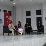 ADIYAMAN (PHA) - Adıyaman Belediyesi ev sahipliğinde Adıyaman Barosu, Çember Sivil İnisiyatif Derneği, Sivil Toplum için Destek Vakfı, Mozaik Vakfı, Bir Adım Var Derneği, diğer kadın STK’lar ve akademisyenlerin katılımıy...