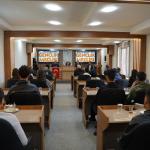 ADIYAMAN (PERRE) - Şeriban ÖZÇAKMAK - Gençlik ve Spor Bakanlığı Müşaviri, Sivil Toplum Merkez Üssü (STMÜ) Başkanı ve STK Uzmanı Ömer Faruk Terzi, Kahta'da gençlerle bir araya gelerek Gençlik Meclisi çalışmalarını yerinde...