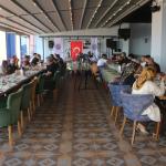 ADIYAMAN (PHA) - Şeriban ÖZÇAKMAK – Adıyaman Kantinciler Esnaf Odası Başkanı Mahmut Bereket, İl Milli Eğitim Şube Müdürü ve kantin işletmecileriyle kahvaltıda bir araya geldi.