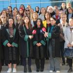 ADIYAMAN (PERRE) - (ADIYAMAN) - Adıyaman'da 2'si mağdur genç kızın akrabası olmak üzere üç sanığın yargılandığı cinsel istismar davasının karar duruşması öncesi, kadın örgütleri ve çeşitli sivil toplum kuruluşları Adıyam...