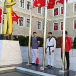 ADIYAMAN (PERRE) - Berfin GÜRBÜZ-Şeriban ÖZÇAKMAK - Adıyaman'da 19 Mayıs Atatürk'ü Anma, Gençlik ve Spor Bayramı dolayısıyla düzenlenen program, Atatürk Anıtı'na çelenk sunulmasıyla başladı.