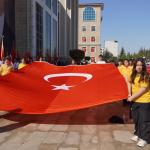 ADIYAMAN (PERRE) - Şeriban ÖZÇAKMAK-Berfin GÜRBÜZ - 23 Nisan Ulusal Egemenlik ve Çocuk Bayramı kapsamında Adıyaman'da düzenlenen törende, milli egemenliğin 106.