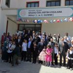 ADIYAMAN (PERRE) - Şeriban ÖZÇAKMAK - 10-16 Mayıs Dünya Engelliler Haftası kapsamında Gölbaşı Özel Eğitim Uygulama Okulu'nda düzenlenen programda öğrencilerin hazırladığı gösteriler ilgiyle izlendi.