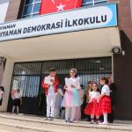 ADIYAMAN (PERRE) - Sibel TURAN- Adıyaman genelinde 23 Nisan Ulusal Egemenlik ve Çocuk Bayramı büyük bir coşkuyla kutlandı.