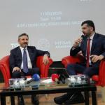 ADIYAMAN (PERRE) - Şeriban ÖZÇAKMAK -Türkiye Gençlik Vakfı (TÜGVA) Adıyaman İl Temsilciliği ile Adıyaman Üniversitesi Yeniler Öğrenci Topluluğu tarafından düzenlenen programda, Çalışma ve Sosyal Güvenlik Bakan Yardımcısı...