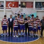 ADIYAMAN (PERRE) - Sibel TURAN-Adıyaman'da 20 Nisan - 4 Mayıs tarihleri arasında gerçekleştirilen okullar arası voleybol müsabakaları büyük bir coşku ve heyecanla tamamlandı.